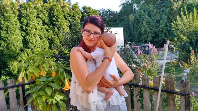 Schülerin Katharina (14) mit ihrem Goldschatz. | Foto: Schwameis