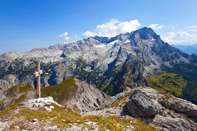 mit Blick auf den Dachstein mit dem Gosauer Gletscher
