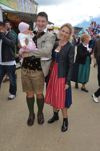 Eltern Rainer und Dagmar mit Romana