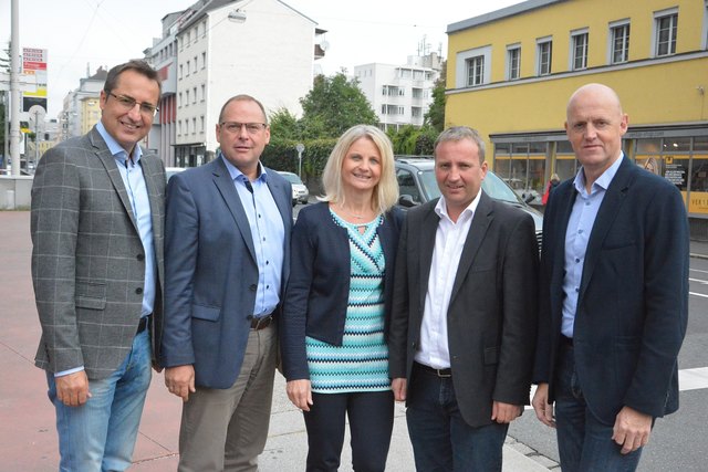 Bgm. Max OBERLEITNER, LAbg. Bgm. Josef Rathgeb, Gertraud Scheiblberger, Abg.z.NR Michael HAMMER, Ernst BRANDSTETTER | Foto: Pendlerallianz