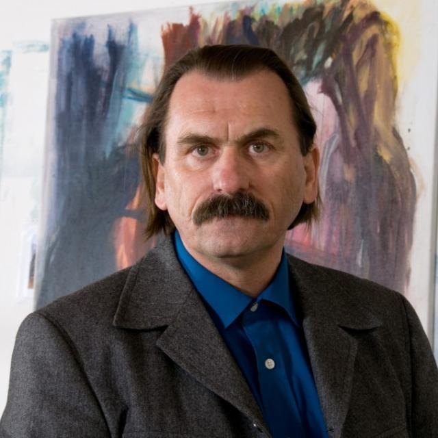 Manfred Hebenstreit feiert seinen 60er mit der neuen Ausstellung "60:10" in der Galerie Schloss Parz. | Foto: MARCO PRENNINGER