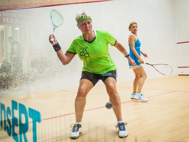 Konny Höllein (Grün) gewann gegen die Französin Sylvie Lacoste mit 3:1. | Foto: privat