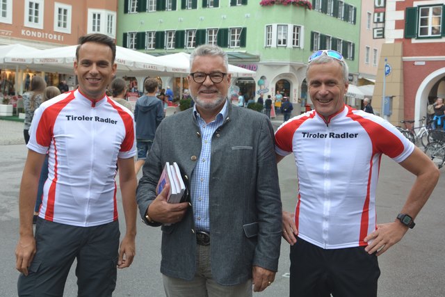 Die Landtagsabgeordneten Sven Knoll, Josef Schett und Bernhard Zimmerhofer