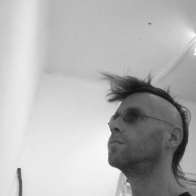 Der Währinger Mike Blumentopf ist seit den Achtzigern Punk. | Foto: Mike Blumentopf privat