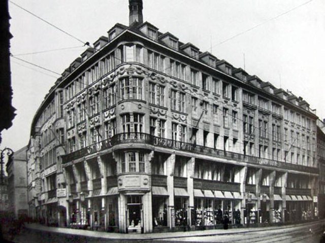 Kaufhaus Roman Mayr