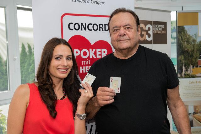Charity-Lady Henrieta Zanoni mit US-Star Paul Sorvino. | Foto: Curt Themessl