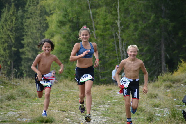 Moritz Fritsche, Ekaterina Dominik und Felix Jessner von der Tri-Union Lungau meisterten die 5,7km als "Hobbyläufer" gemeinsam