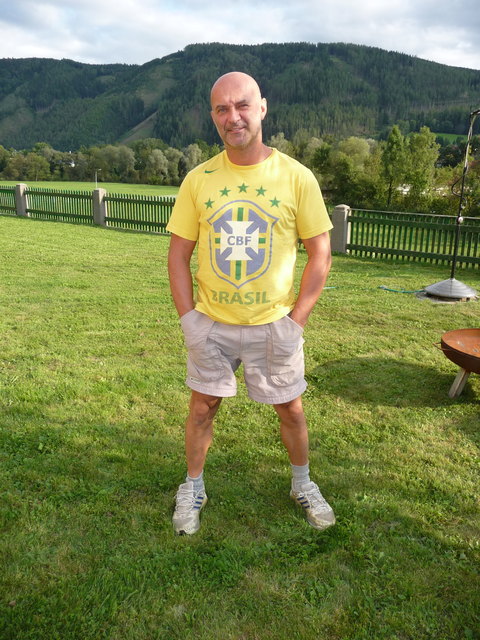 "Daheim" in Leoben-Hinterberg, obwohl sein Hauptwohnsitz in der kanadischen Provinz Nova Scotia ist: Mario Aigner. | Foto: Höbenreich