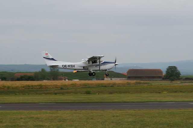 Cessna mit Silberjodid-Generatoren