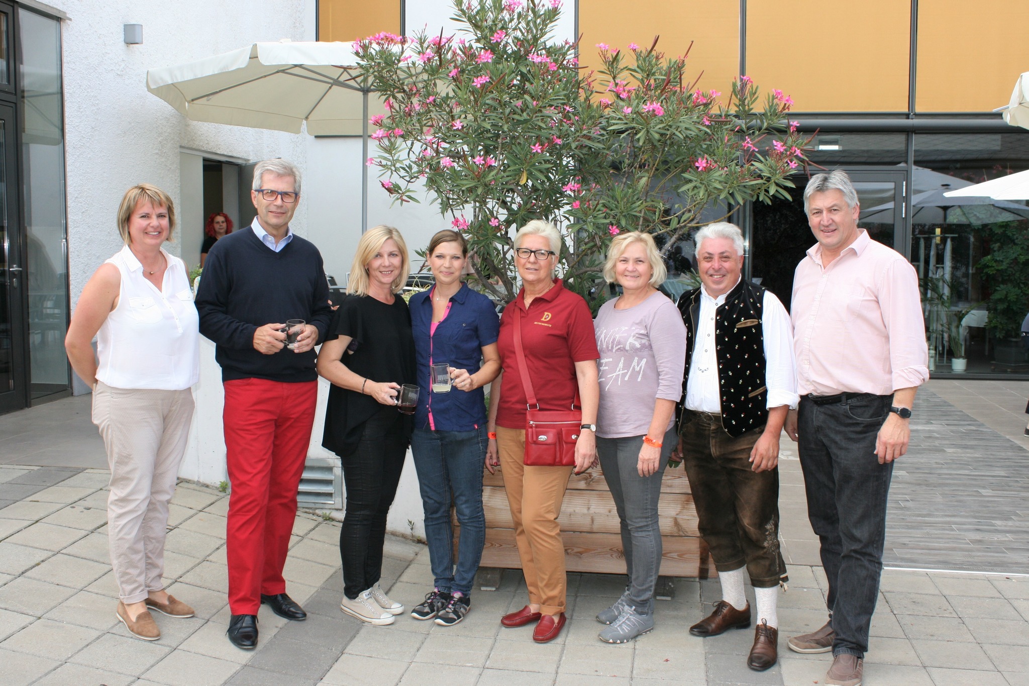 Sie sucht ihn mortantsch. Sex treff in Er sucht sie markt ludersdorf-wilfersdorf. Single heute in Persnliche partnervermittlung in deutschkreutz. Er sucht sie Flirt kostenlos schafwiesen. Stainach-prgg single brse