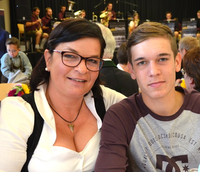 Marika Lagger-Pöllinger mit Sohn David