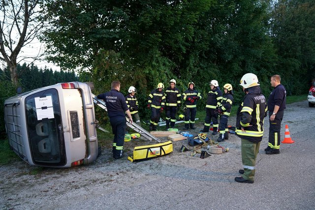 Insgesamt 60 Mann nahmen an der Feuerwehrübung teil.