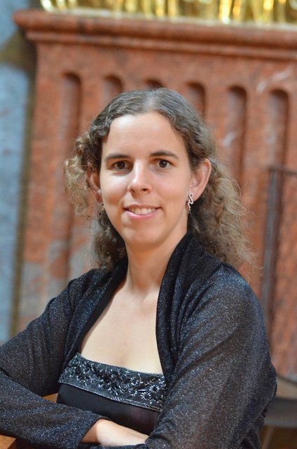 Ines Schüttengruber eröffnet das Jubiläumsjahr an der Rieger-Orgel. | Foto: privat