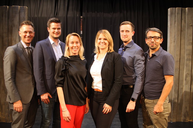 Thomas Winkler, JW-Landesvorsitzender Bernhard Aichinger, Doris Nentwich, JW-Bezirksvorsitzende Stellvertreter Stefanie Etzenberger und Martin Schiller, JW-Bezirksvorsitzender Thomas Höfer (v.li.)