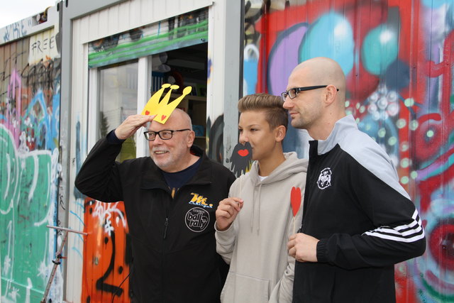 Wie für Franz, Felix und Stefan gab es für alle Besucher Erinnerungsfotos zu 5 Jahre JUCK