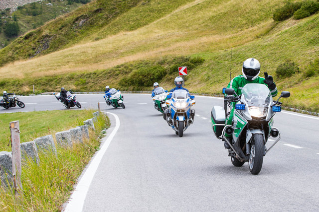 Internationales Treffen der Polizei - Motorradfahrer am Großglockner, hier Auffahrt zur Kaiser-Franz-Josefs-Höhe | Foto: Mike Vogl für Pressefoto Neumayr