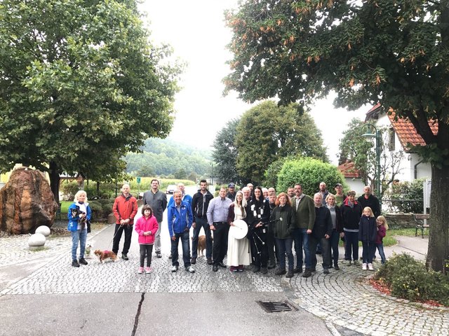Mit dabei waren unter anderem LAbg. Udo Landbauer, FPÖ-Bezirksobamnn Edmund Tauchner, FPÖ-Stv. Bezirksobmann Robert Toder und FPÖ-Stv. Bezirksobmann Jürgen Handler.
