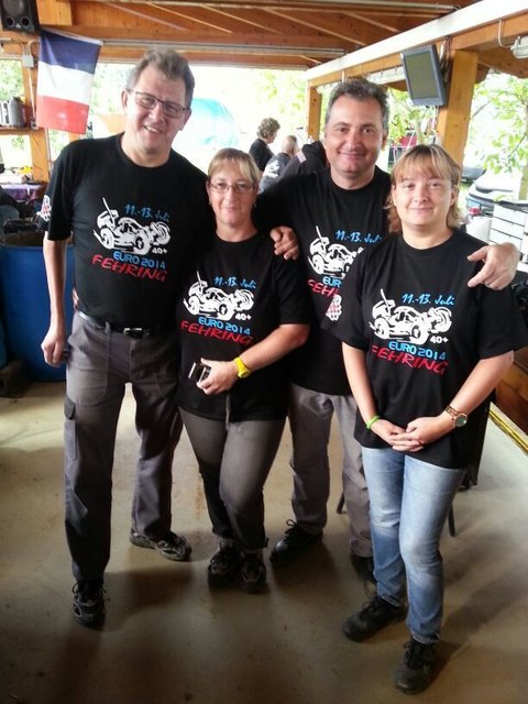 Immer im Einsatz: Das Team bei der Euro 40+. | Foto: privat