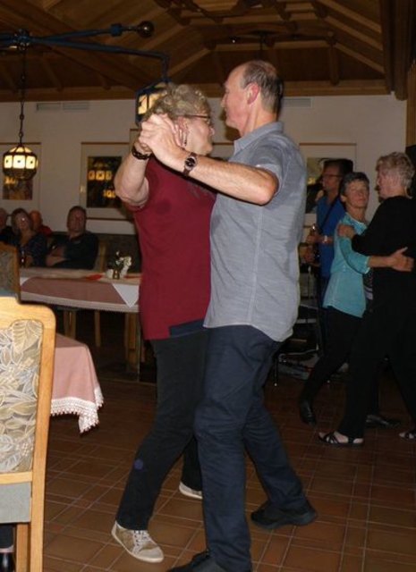 Am Abend wurde im Hotel in Kartitsch getanzt, gesungen und gelacht