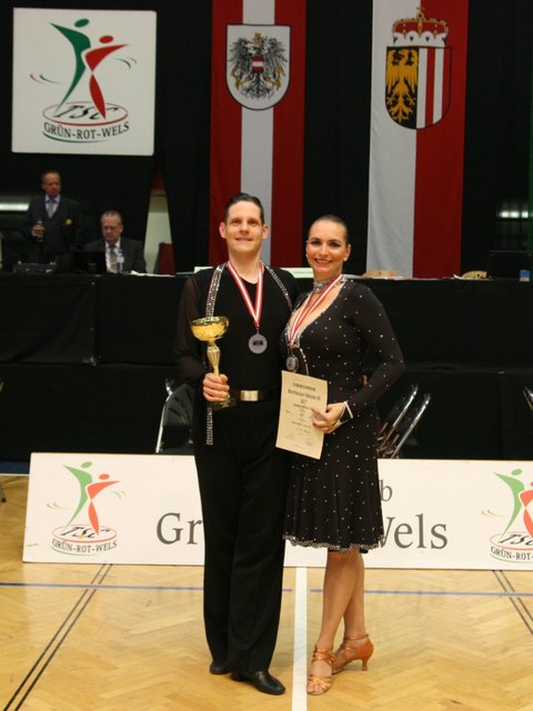 Andreas Seiringer & Eveline Kopt holten den Titel "OÖ Meister Senioren I" in beiden Disziplinen (Standard & Latein)