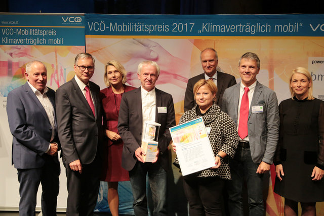 Die Initiatoren des BIS-Mobiles und Mitglieder des VCÖ- | Foto: Loidl