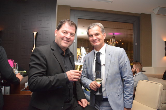 Von links: Stefan Kleinlercher (CMI Abteilungsleiter Messen) und Werner Verocai (CMI Prokurist)