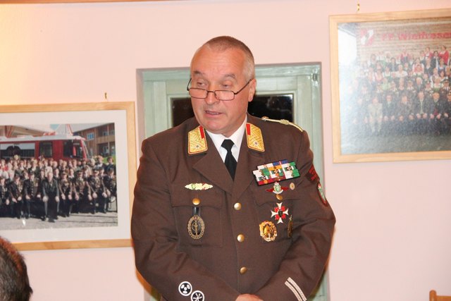 Der wiedergewählte ABI Karl Koch bei seinen Dankesworten.