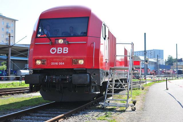 Mitfahrmöglichkeit mit einer Siemens ER20