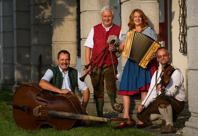 Ansfeldner Tanzlmusi