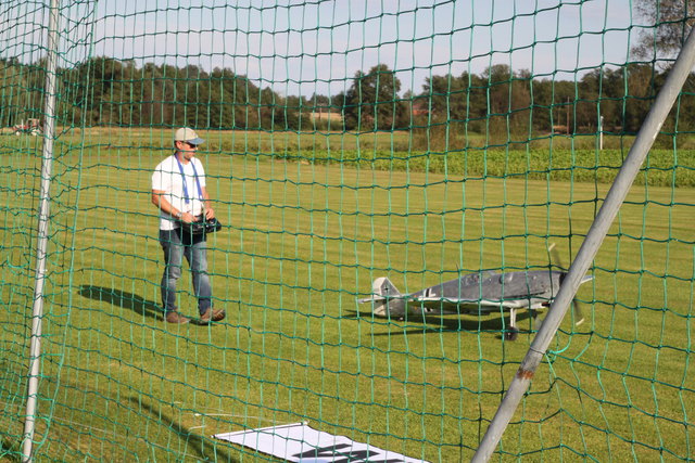 Gut macht, der Flieger ist wieder auf dem Boden