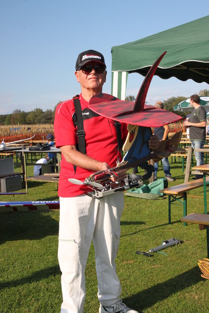 Diese Hexe brauchte zum Fliegen keinen Besen