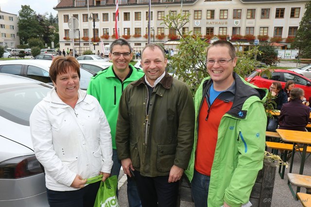 Aus Wolfsgraben zu Besuch in Pressbaum GR Kerstin Schneiderbauer, GR Winfried Süß, Vizebürgermeister Christian Troja und GR Christoph Strickner.
