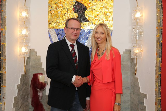 Neu an der Spitze der Groß-Enzersdorfer Gemeinde: Bürgermeisterin Monika Obereigner-Sivec und Vize Michael Paternostro. | Foto: Slad