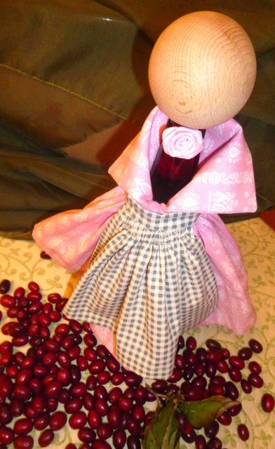 Dirndlschnaps im Dirndlkleid!