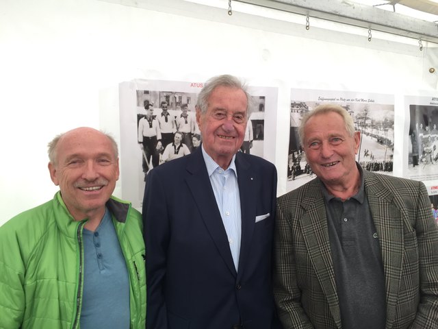 Von li. nach re.: Erich Timischl 2-facher Meister in der höchsten österreichischen Spielklasse, in der Eishockey-Bundesliga, Dr. Hans Dobida Assistent des Eishockey-Weltverbandes IIHF und Meistermacher 1977/78 Helmut Jäger