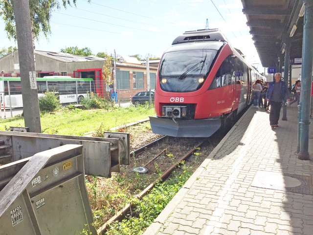 Für dichtere Intervalle auf der Vorortelinie (S45) müsste in Hütteldorf umgebaut werden. Derzeit fehlt ein Bahnsteig bzw. ein zweites Gleis bis nach Penzing.
