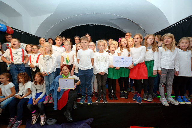 Kinder der Volksschule Lind ob Velden hatten bei der Verleihung einen Gastauftritt mit ihrem Chor | Foto: kk