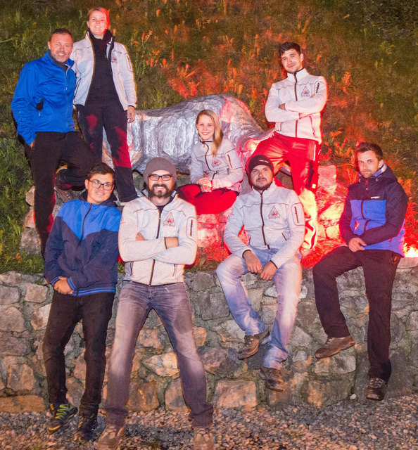 v.l.h. Manfred Brötz,Bettina Steinlechner, Bettina Geißler, Mario Faserl, v.l.v. Simon Fankhauser, Daniel Trautendorfer, Rene Permoser, Christoph Danler, nicht am Bild Daniel: Wasserer, Stefan Geißler