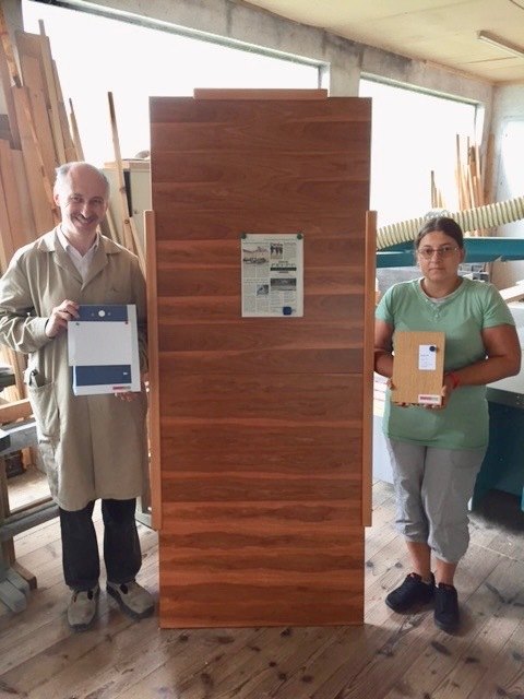 Franz Peham mit dem "Magneticwood" | Foto: Pollak