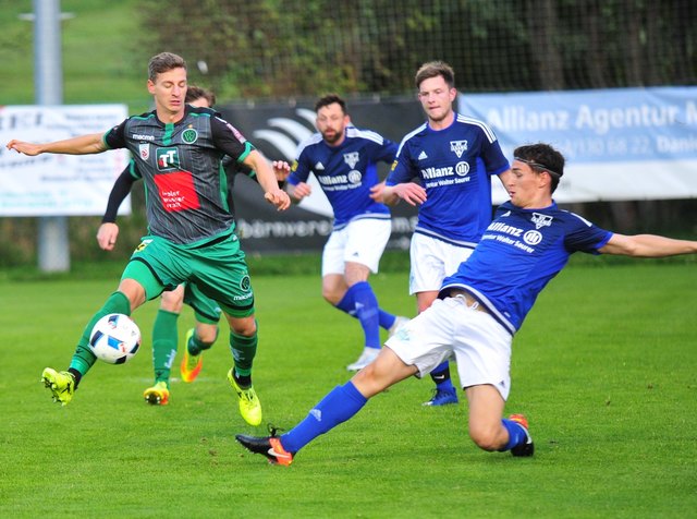 Die Mittelgebirgsauswahl stemmte sich dem Favoriten mit aller Kraft entgegen und hielt sich durchaus achtbar.