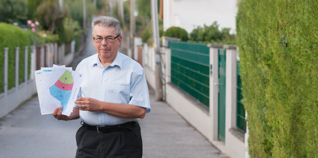 "Welche Zone gilt für uns?", fragt Obmann Herbert Hofmann. | Foto: Regina Courtier