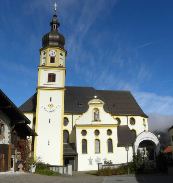 Die Pfarrkirche Mariä Himmelfahrt in Vils wurde zwischen 1709 und 1712 nach Plänen von Herkomer gebaut. | Foto: Veranstalter