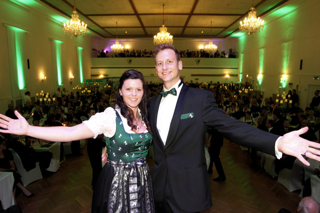 Pierre und Andrea Gider laden mit ihrem Team herzlich zum Lipizzanerheimatball ein. | Foto: Cescutti