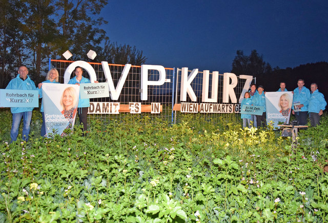 ÖVP-Team Nebelberg rund um GPO Vbgm. Ing. Johann Scharinger und Pfoser Heinrich. | Foto: Foto: OÖVP