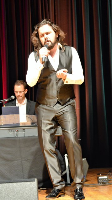 Die Jungen Tenöre und Startrompeter Kevin Pabst in Niklasdorf.