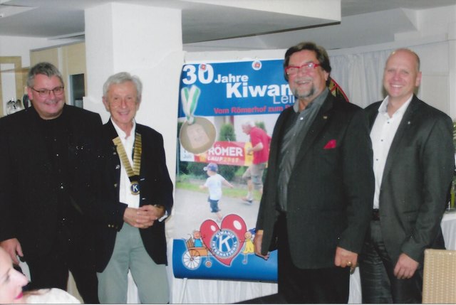 V.l.: Gerold Knapitsch (President elect), Peter Rannacher (Präsident), Hermann Halbwirth (past President), Manfred Bulla (Clubsekretär). | Foto: KK