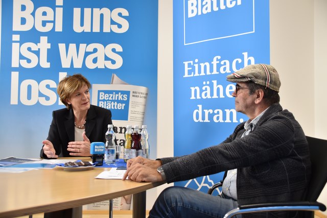 Emotional, aber fair: Die BEZIRKSBLÄTTER luden Treibhaus-Chef Norbert Pleifer und Bgm. Christine Oppitz-Plörer zum Schlagabtausch über eine mögliche Olympia-Bewerbung.