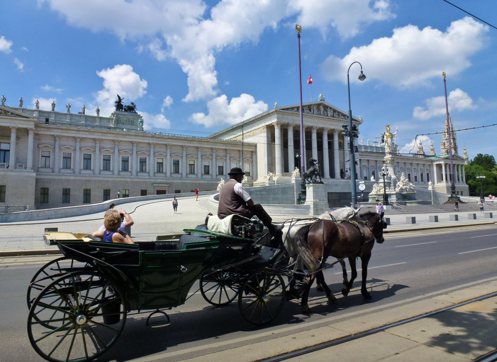Fiaker kosten die Wiener jährlich 750.000 Euro an ...