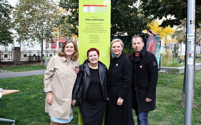 SPÖ 5 bei der Enthüllung: Susanne Schaefer-Wiery, Andrea Hallal-Wögerer, Sandra Frauenberger und Stephan Auer-Stüger (v.l.n.r.).