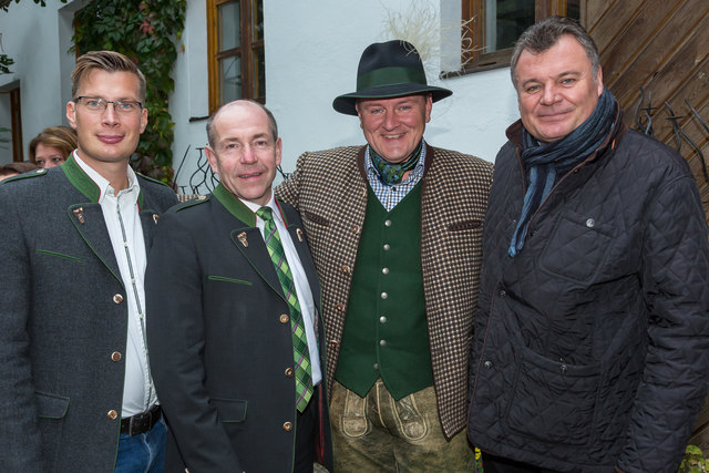 Karl F. Velechovsky, LR Hiegelsberger, NR Haider, LR Steinkellner. | Foto: Skledar/cityfoto